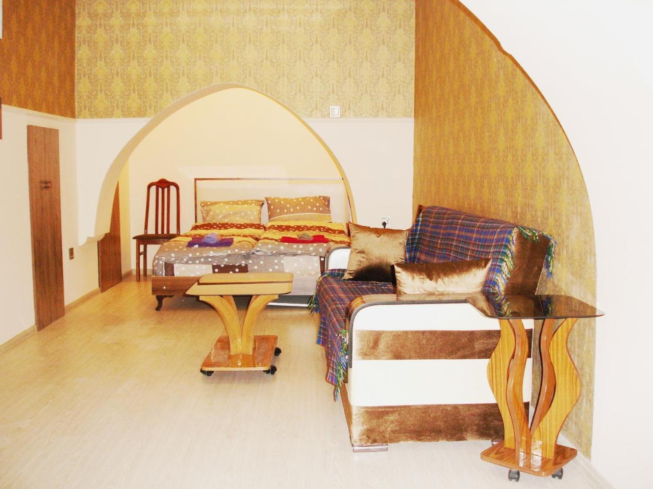 Apartment In Old City Баку Экстерьер фото